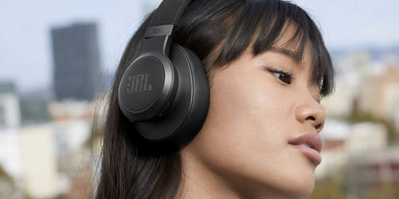 Head Phones